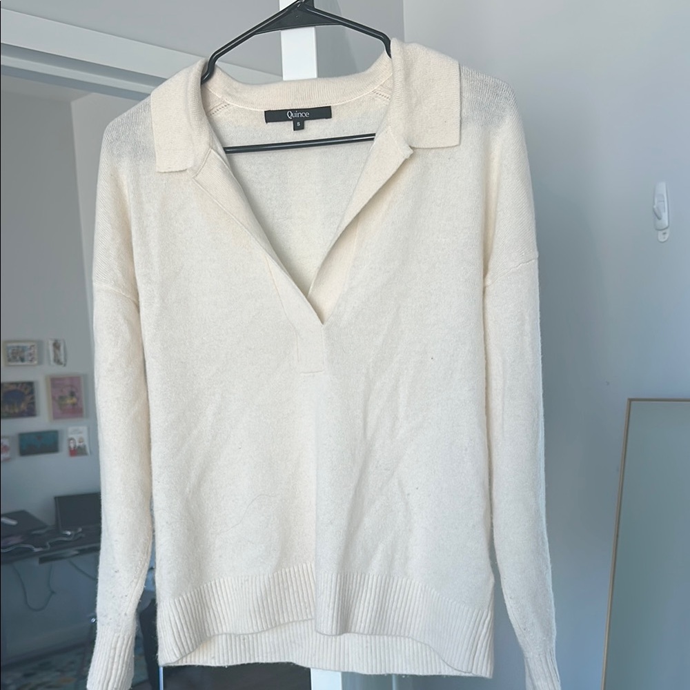 Quince Cream V-Neck Sweater 100% cashmere Pullover